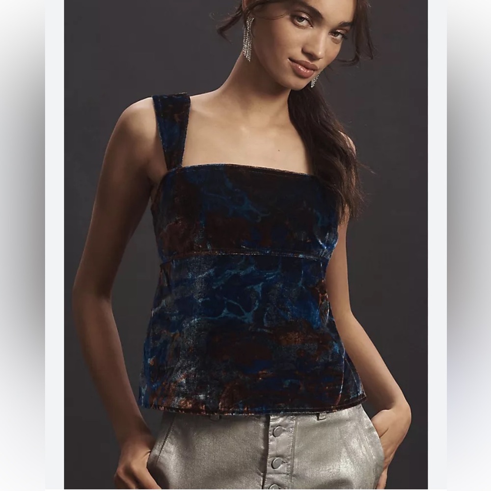 New NWT Anthropologie Pilcro Velvet Flyaway Top